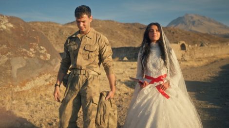 مسلسل انت من احب