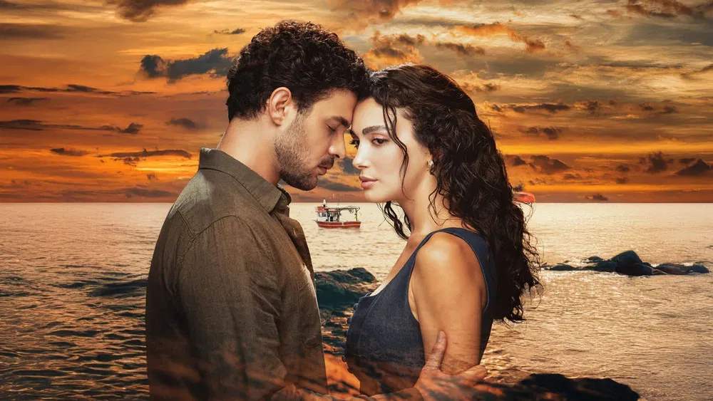 مسلسل عيناك كالبحر الأسود الحلقة 1